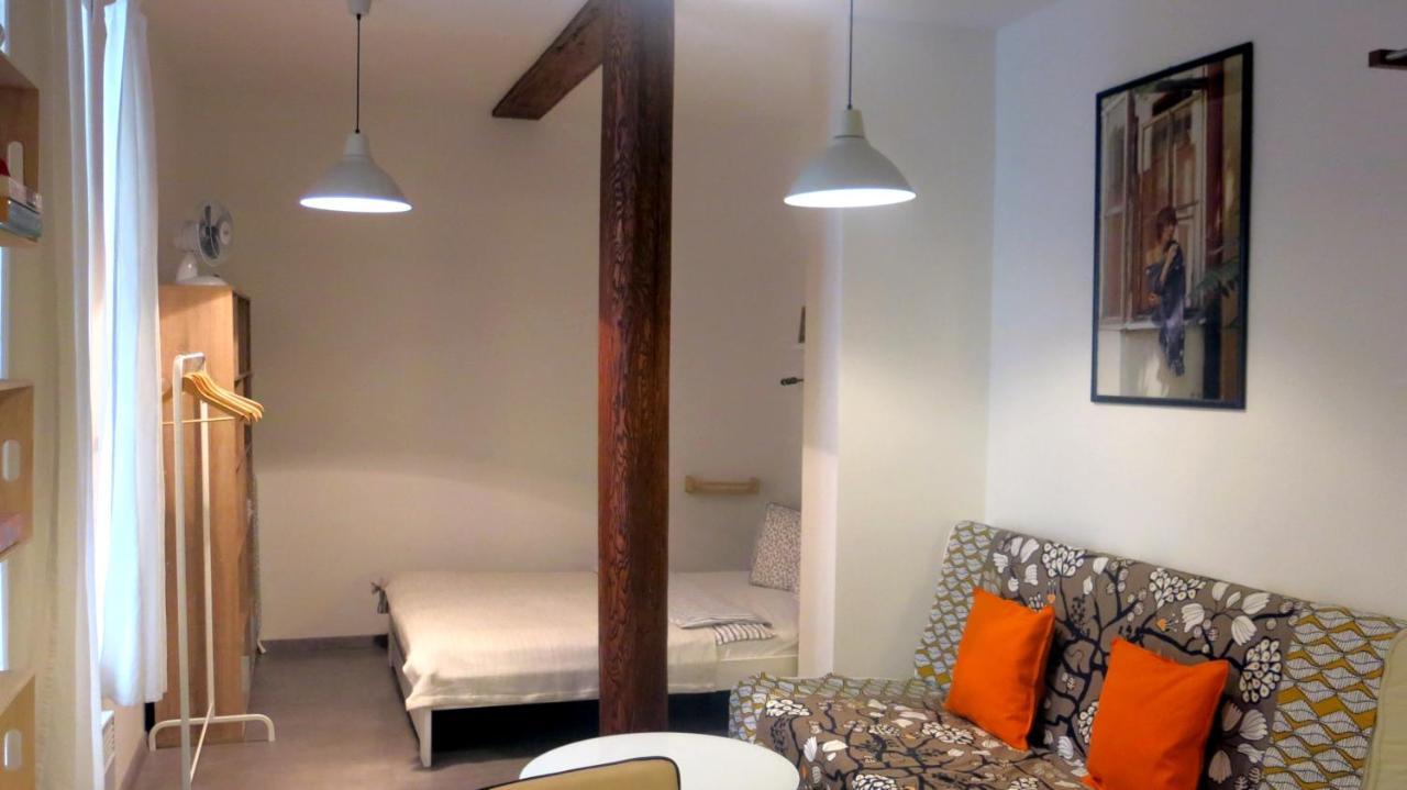 Magnificent Apartment In The Center Of ปราก ภายนอก รูปภาพ